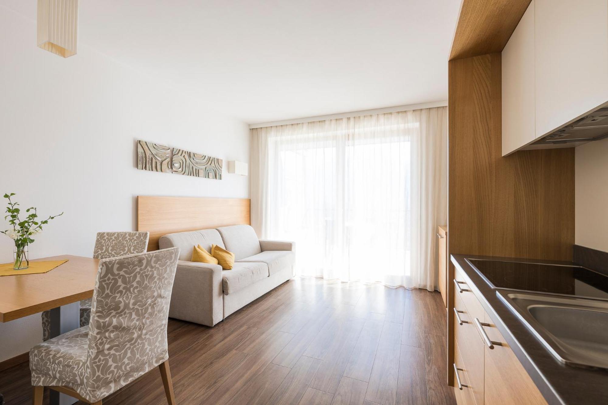 Residence Aqualis Marlengo Εξωτερικό φωτογραφία